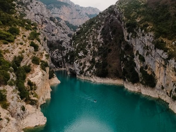 Top 10 des meilleurs emplacements de camping en pleine nature dans le Var