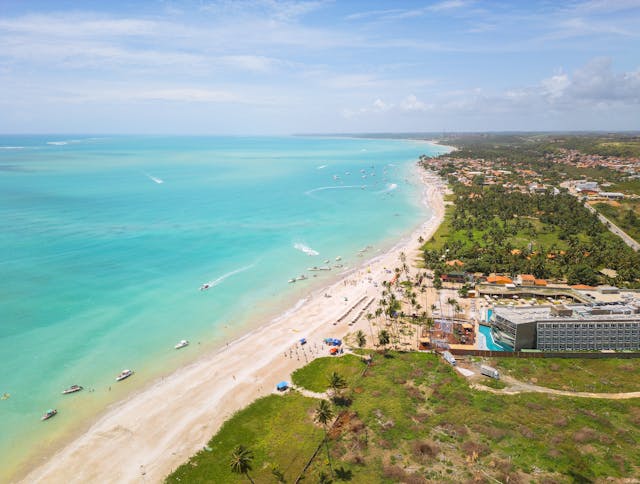 Camping de luxe à Argelès-sur-Mer, proposant des hébergements haut de gamme et des services exclusifs.